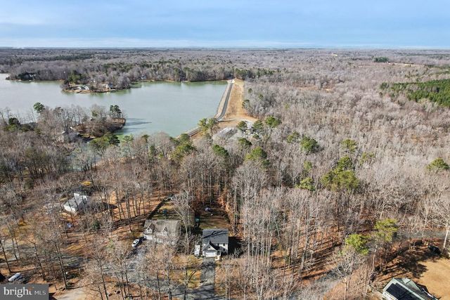 118 ACKERMAN LN, Ruther Glen, VA 22546