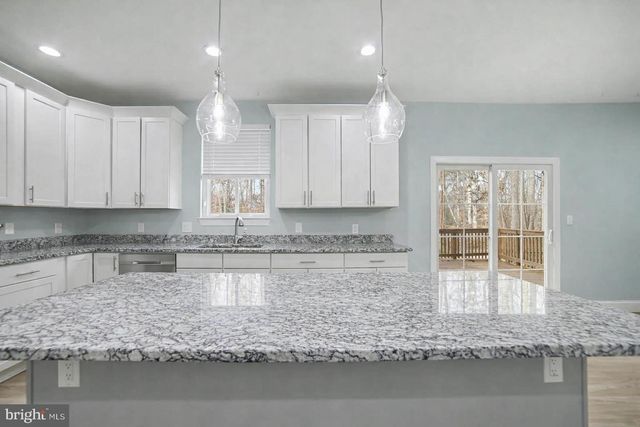 118 ACKERMAN LN, Ruther Glen, VA 22546