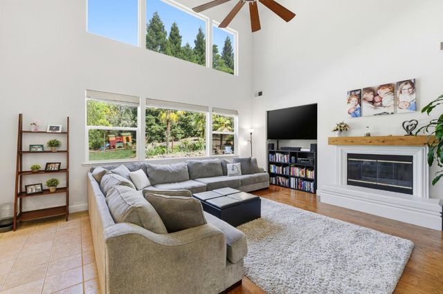2593 Aberdeen Ln, El Dorado Hills, CA 95762