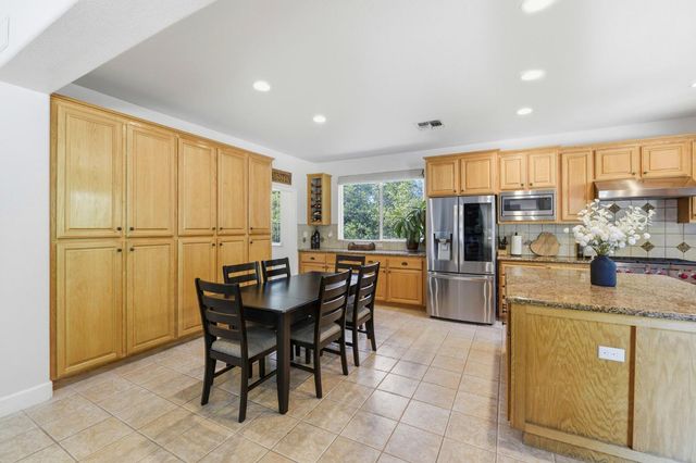 2593 Aberdeen Ln, El Dorado Hills, CA 95762