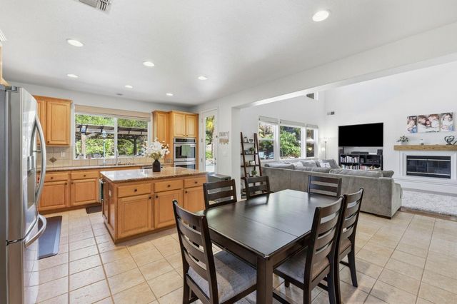 2593 Aberdeen Ln, El Dorado Hills, CA 95762