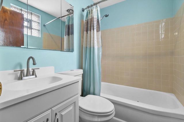 162 N 74th STREET, Milwaukee, WI 53213