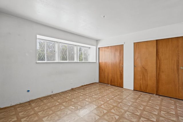 2221 Rainbow Avenue, Sacramento, CA 95821