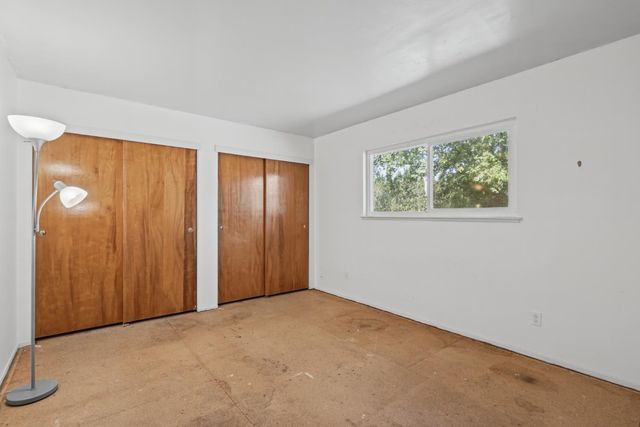 2221 Rainbow Avenue, Sacramento, CA 95821