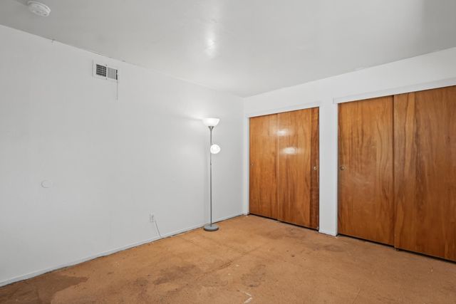 2221 Rainbow Avenue, Sacramento, CA 95821