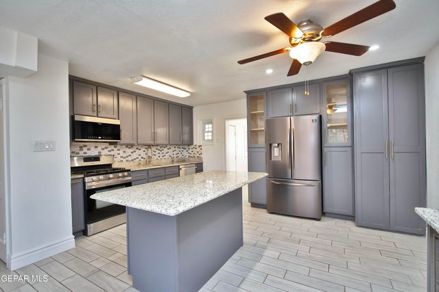 8415 Mount Ranier Drive, El Paso, TX 79904