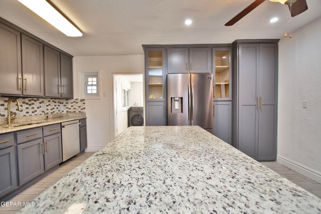 8415 Mount Ranier Drive, El Paso, TX 79904