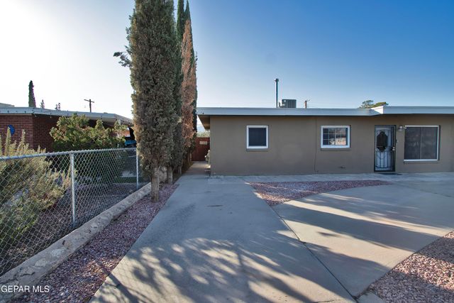 8415 Mount Ranier Drive, El Paso, TX 79904