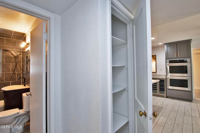 8415 Mount Ranier Drive, El Paso, TX 79904