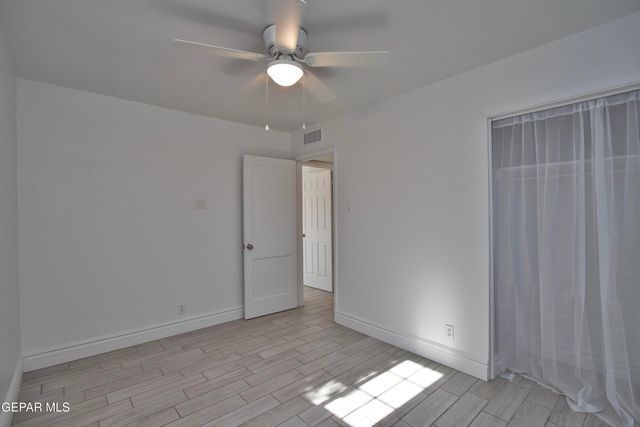 8415 Mount Ranier Drive, El Paso, TX 79904