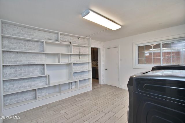 8415 Mount Ranier Drive, El Paso, TX 79904