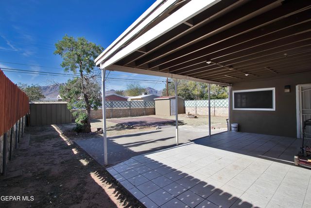 8415 Mount Ranier Drive, El Paso, TX 79904