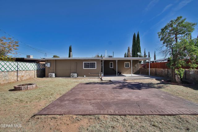 8415 Mount Ranier Drive, El Paso, TX 79904