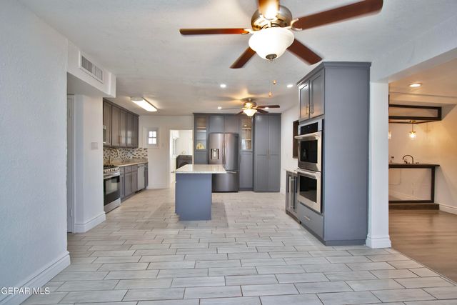 8415 Mount Ranier Drive, El Paso, TX 79904