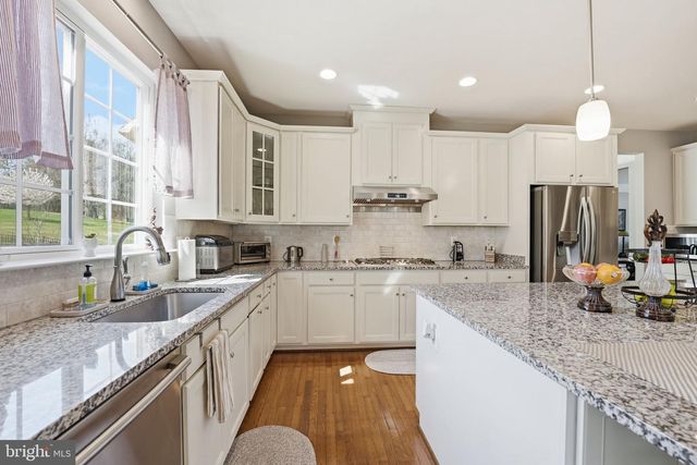 7525 HUNTER WOODS DR, Manassas, VA 20111