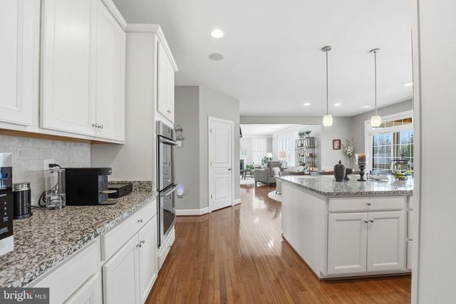 7525 HUNTER WOODS DR, Manassas, VA 20111