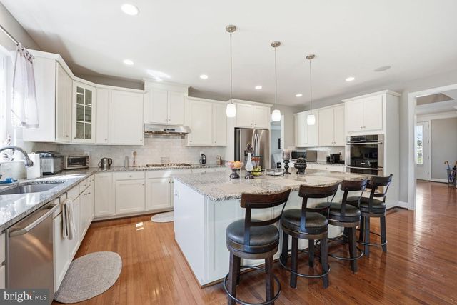 7525 HUNTER WOODS DR, Manassas, VA 20111