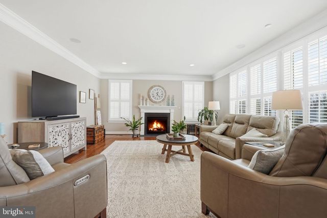 7525 HUNTER WOODS DR, Manassas, VA 20111