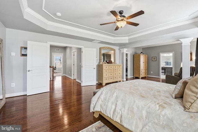 7525 HUNTER WOODS DR, Manassas, VA 20111