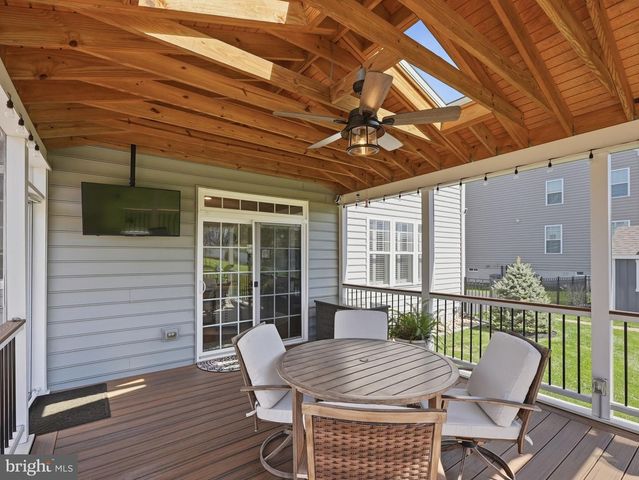 7525 HUNTER WOODS DR, Manassas, VA 20111