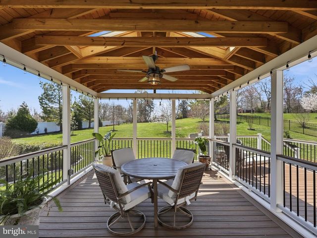 7525 HUNTER WOODS DR, Manassas, VA 20111