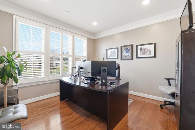 7525 HUNTER WOODS DR, Manassas, VA 20111