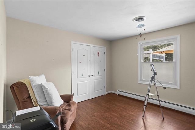 88 SUNSET DR, Hanover, PA 17331