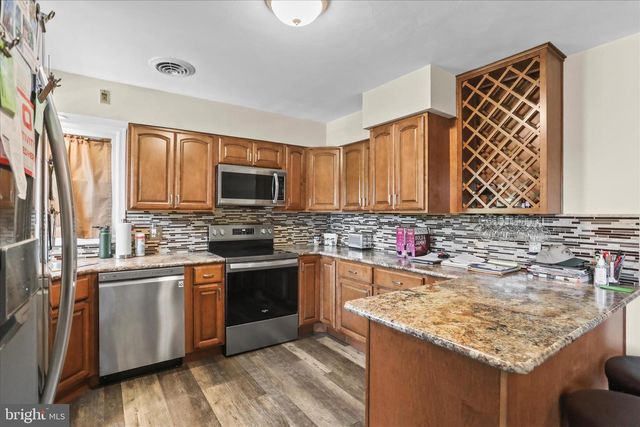 88 SUNSET DR, Hanover, PA 17331