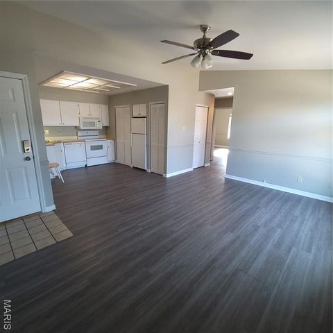 652 Green Jade Drive H, Fenton, MO 63026