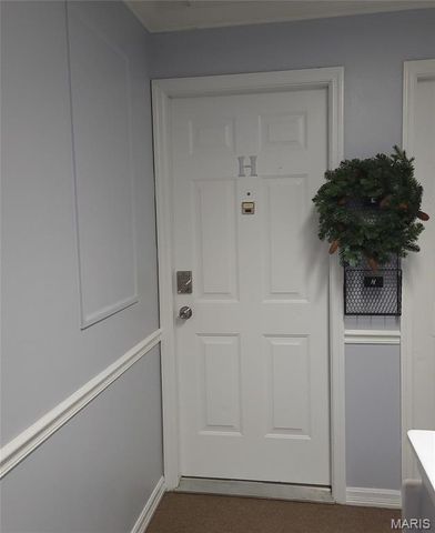 652 Green Jade Drive H, Fenton, MO 63026