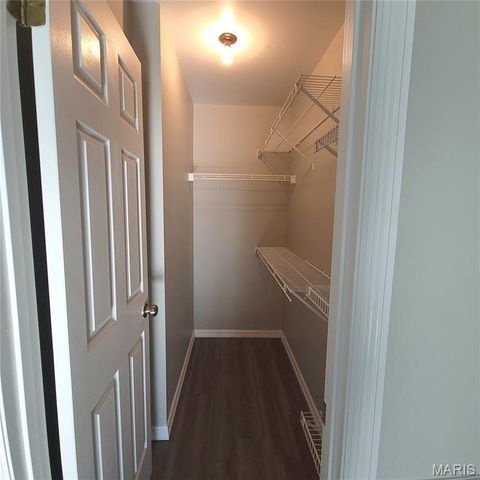 652 Green Jade Drive H, Fenton, MO 63026