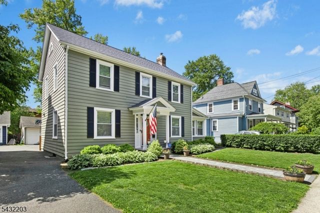 380 Elm Ave, Rahway City, NJ 07065