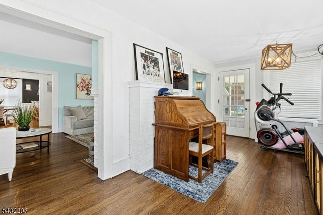 380 Elm Ave, Rahway City, NJ 07065