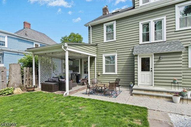 380 Elm Ave, Rahway City, NJ 07065