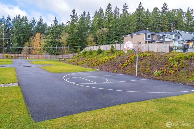 2043 NE Norseman Way, Poulsbo, WA 98370