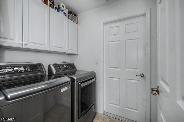 905 NE 17th ST, Cape Coral, FL 33909