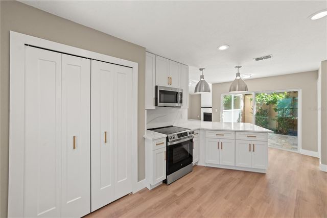 479 BONNIE BOULEVARD, Palm Harbor, FL 34684