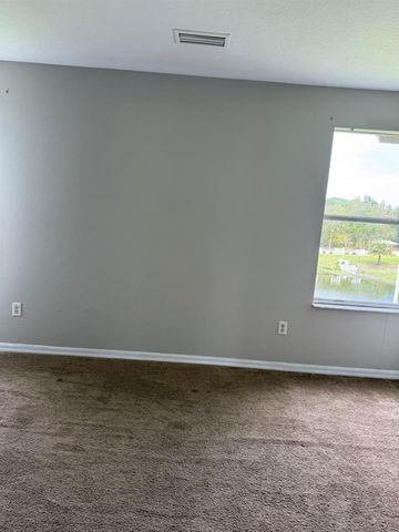 631 WASHINGTON PALM LOOP, Davenport, FL 33897