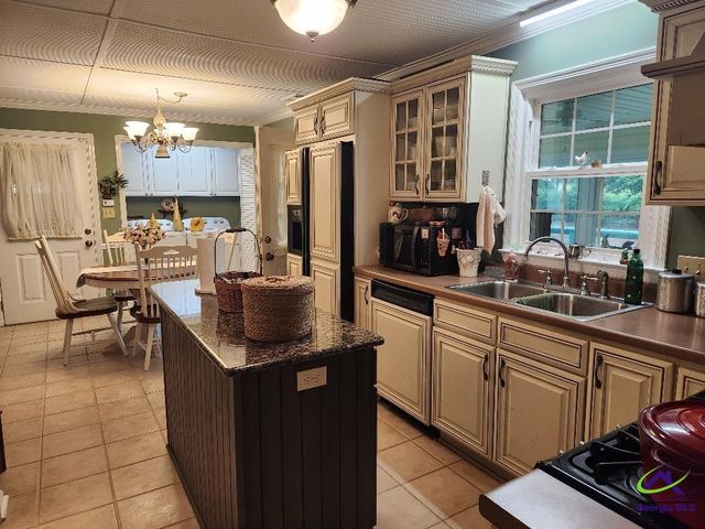 114 & 116 Chadwick Road, Warner Robins, GA 31088