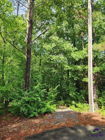 114 & 116 Chadwick Road, Warner Robins, GA 31088