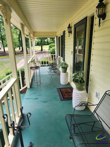 114 & 116 Chadwick Road, Warner Robins, GA 31088
