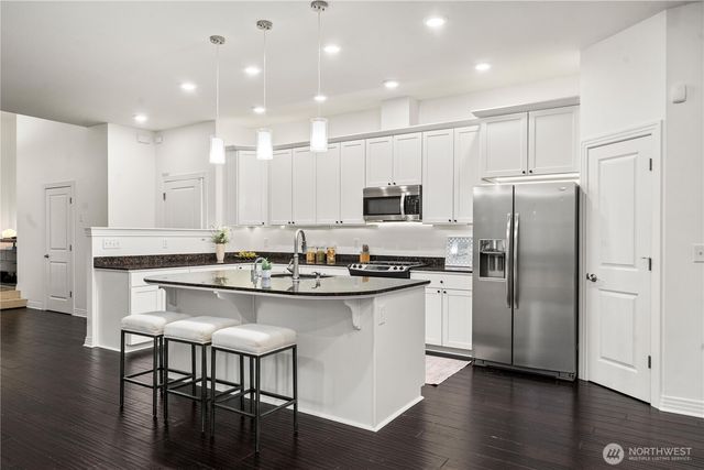 20709 NE 79th Street, Redmond, WA 98053