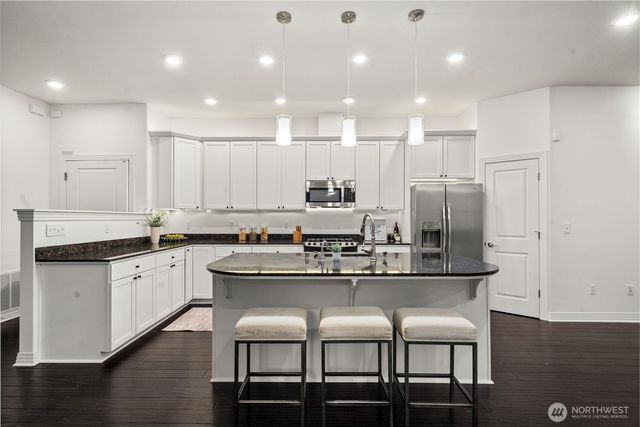 20709 NE 79th Street, Redmond, WA 98053