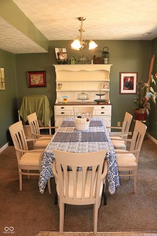 5698 N Bluegrass Circle, Lafayette, IN 47905