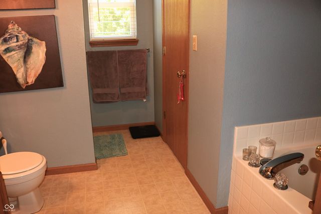 5698 N Bluegrass Circle, Lafayette, IN 47905