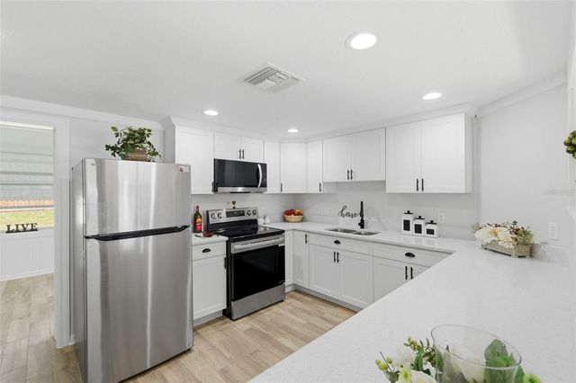 9033 PEGASUS AVENUE, Port Richey, FL 34668