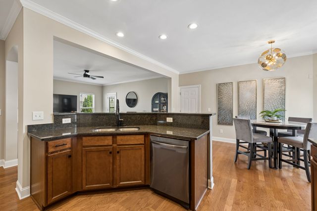 5003 Clover Meadows Dr, Franklin, TN 37067