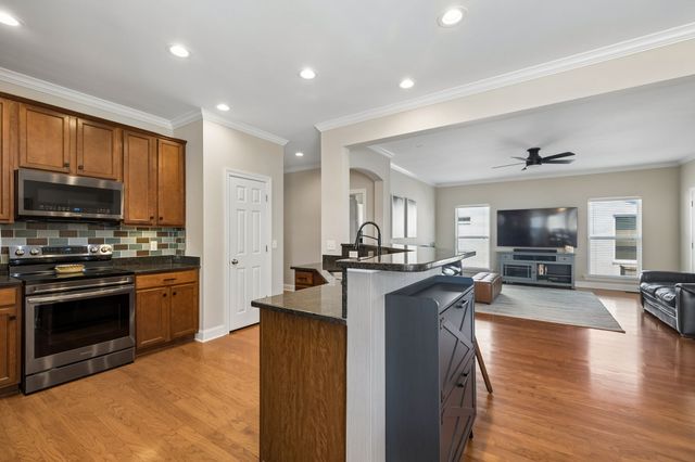 5003 Clover Meadows Dr, Franklin, TN 37067