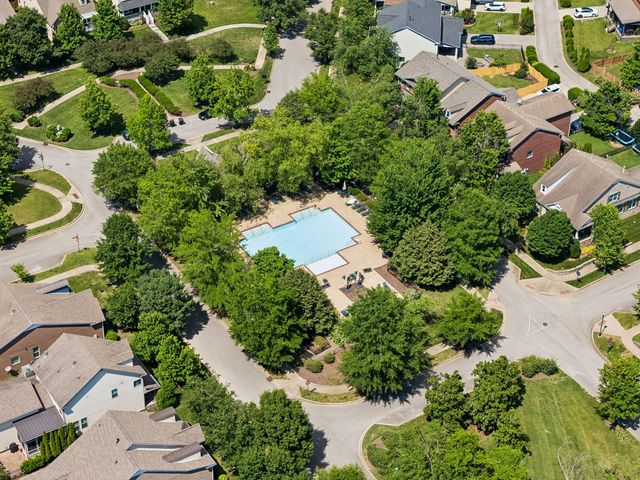 5003 Clover Meadows Dr, Franklin, TN 37067