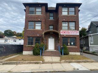 1615 East Main Street, Waterbury, CT 06705